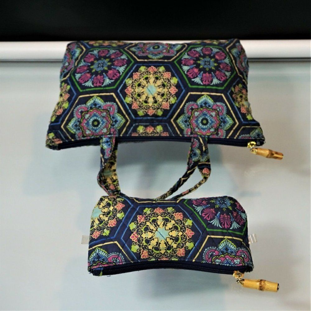 2 Cosmetic Makeup Bags Floral Quilted Medium And Small Faux Bamboo Zipper Pulls - Picture 2 of 5